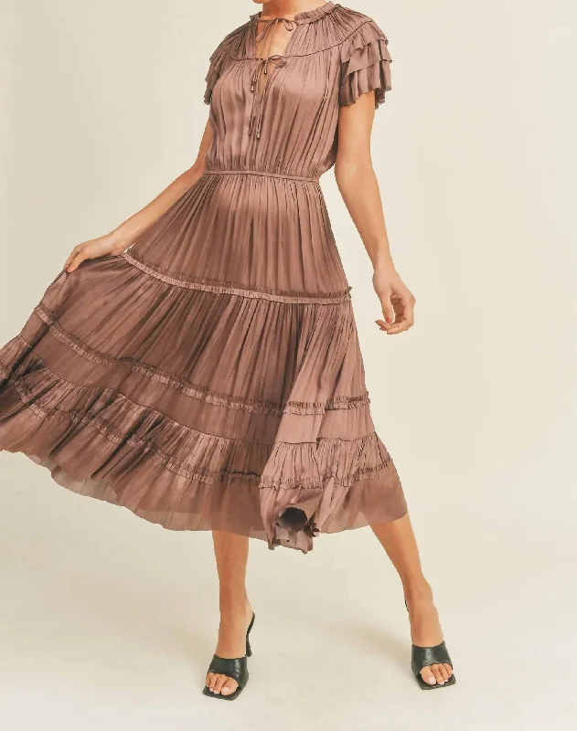 Kianna Short Sleeve Ruffle Dress In Mauve