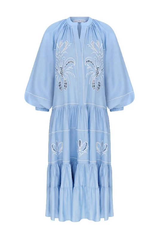 Iris Dress In Light Blue With Embroidery