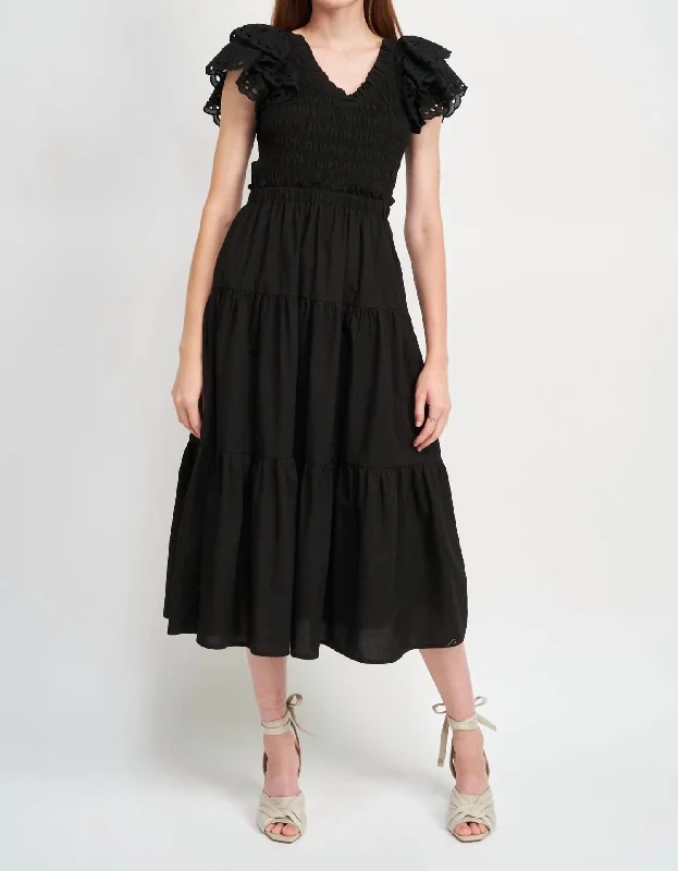 Alana Smocked Midi Dress In Black